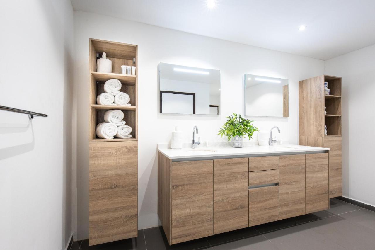 Royal Apartments City Centre 빌렘스타트 외부 사진