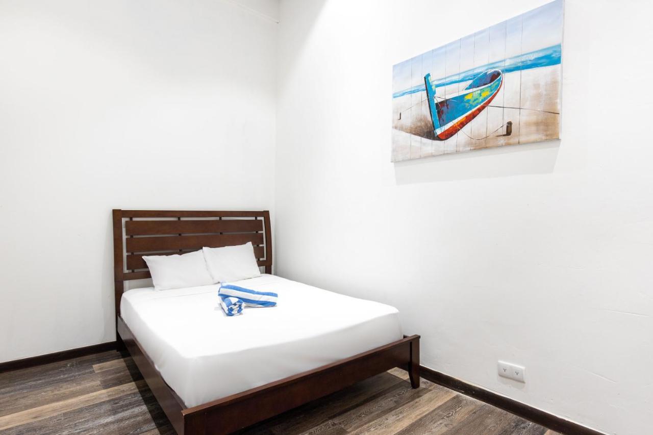 Royal Apartments City Centre 빌렘스타트 외부 사진