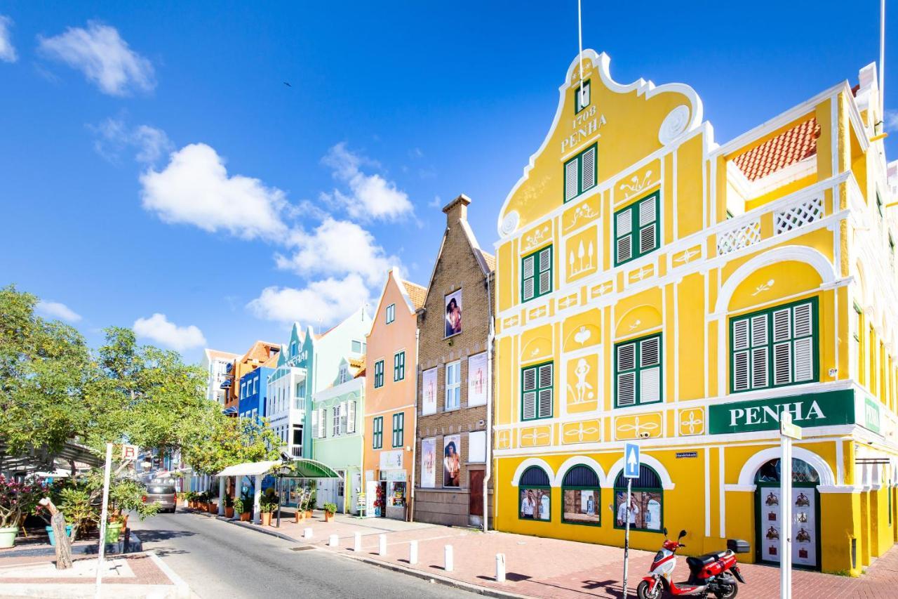Royal Apartments City Centre 빌렘스타트 외부 사진
